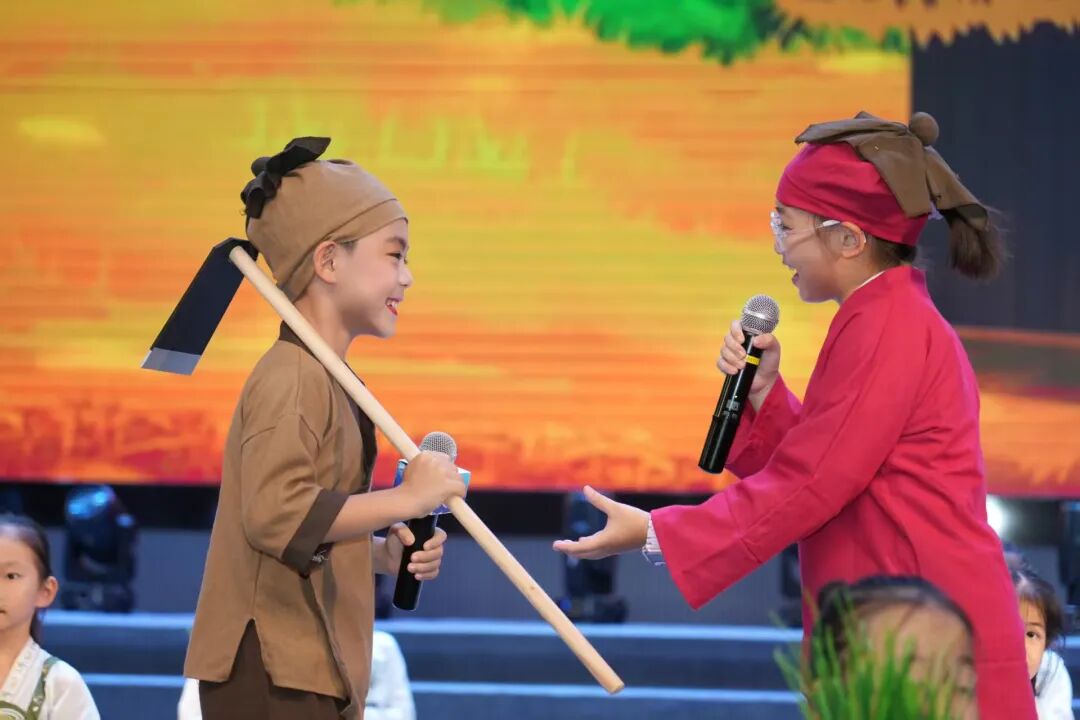 队徽闪耀伴成长童心逐梦向未来人大附中三亚学校六一文艺汇演圆满落幕_46.jpg