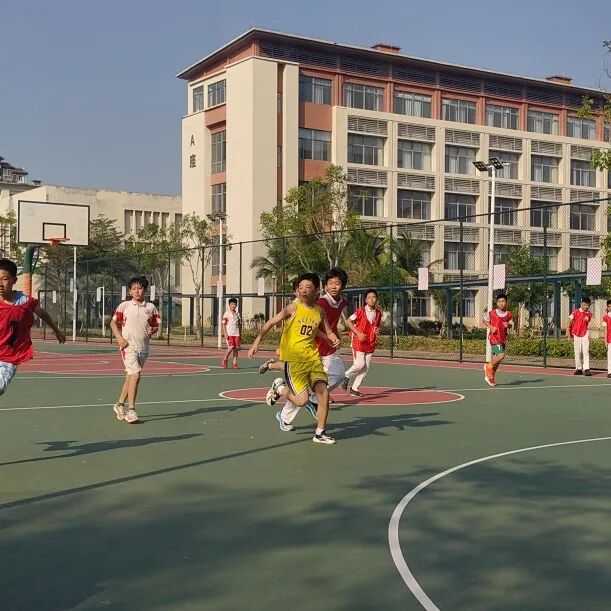 快乐篮球活力童年人大附中三亚学校小学部篮球嘉年华圆满落幕_25.jpg