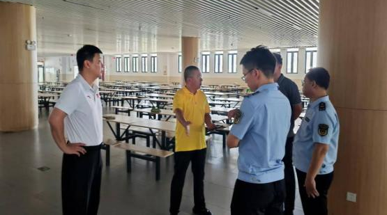 三餐暖心守护舌尖安心相伴走进人大附中三亚学校食堂_70.jpg