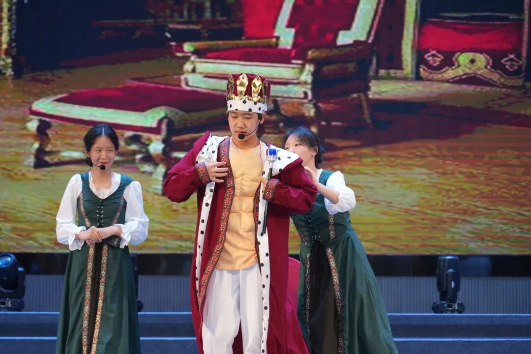 队徽闪耀伴成长童心逐梦向未来人大附中三亚学校六一文艺汇演圆满落幕_62.jpg