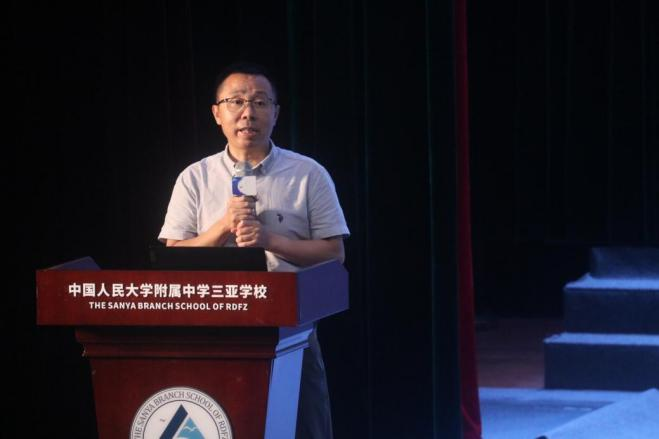 家校同心同行五育融合育人人大附中三亚学校小学部家长开放日活动_75.jpg