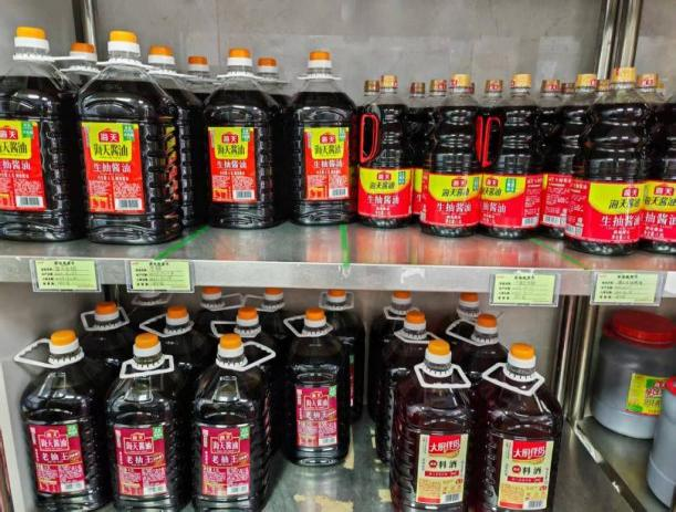 三餐暖心守护舌尖安心相伴走进人大附中三亚学校食堂_30.jpg