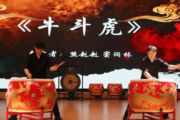 武汉音乐学院联合人大附中三亚学校2026年春季音乐节专场音乐会圆满举行_19.jpg