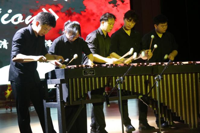 武汉音乐学院联合人大附中三亚学校2026年春季音乐节专场音乐会圆满举行_18.jpg