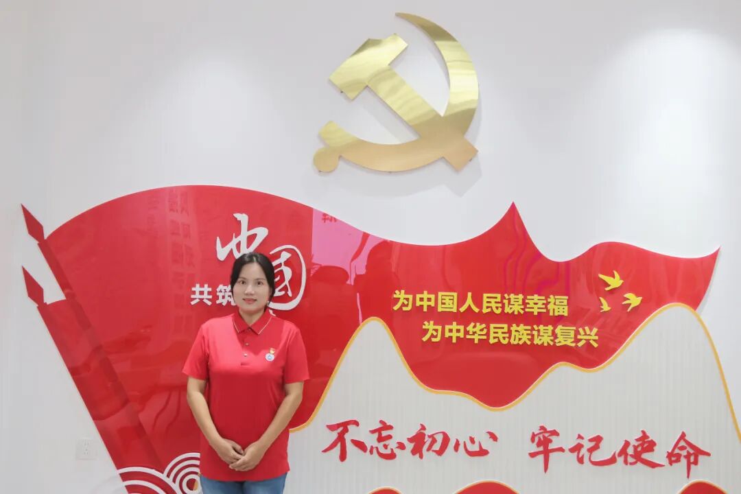 践育人初心展自贸先锋风采人大附中三亚学校党员先锋岗一_12.jpg