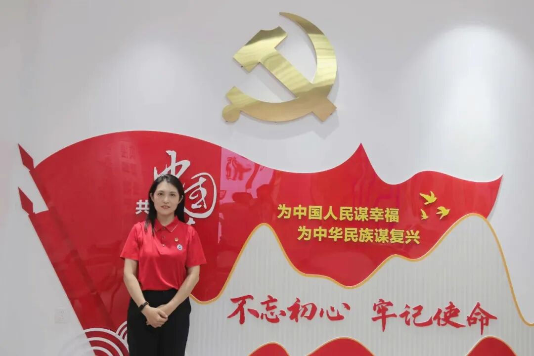 践育人初心展自贸先锋风采人大附中三亚学校党员先锋岗三_12.jpg