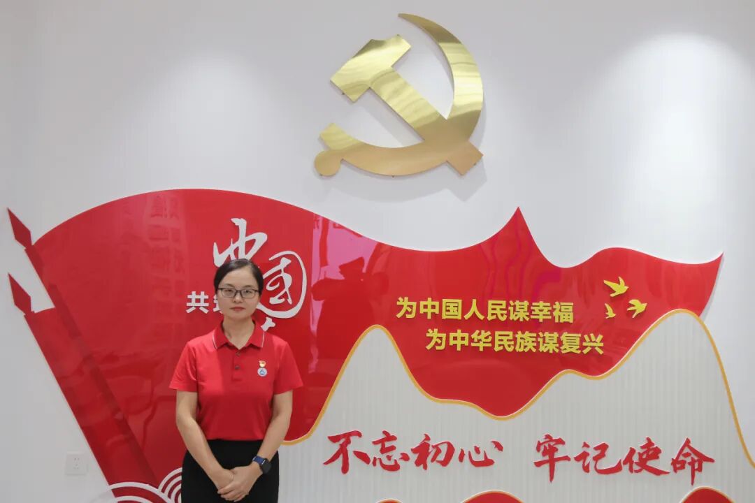 践育人初心展自贸先锋风采人大附中三亚学校党员先锋岗二_11.jpg